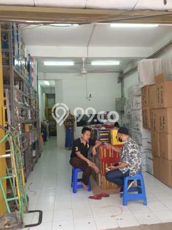 Ruko Dijual di Tanah Abang Jakarta Pusat dengan LB 252m2 Ruko Dijual di Tanah Abang Jakarta Pusat dengan LB 252m2
