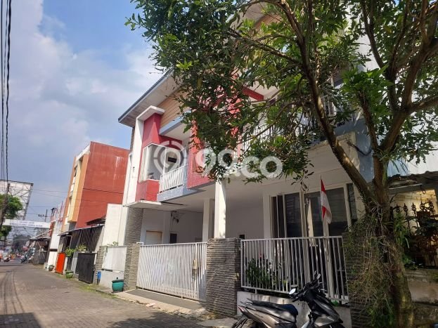 Kost Dijual Lokasi Strategis sumbersari Malang 20 Kamar Tidur Kost Dijual Lokasi Strategis sumbersari Malang 20 Kamar Tidur