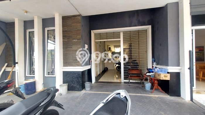 Unit Komersial Dijual di Serpong Tangerang Selatan 400m2 Unit Komersial Dijual di Serpong Tangerang Selatan 400m2