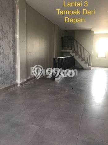 Ruko untuk Disewa di Pusat Depok Luas Bangunan 150m2 Ruko untuk Disewa di Pusat Depok Luas Bangunan 150m2