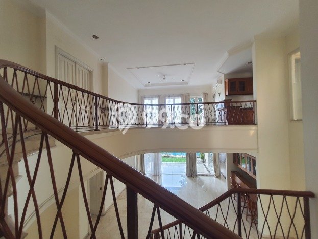 Hunian Nyaman 4 KT Harga Terjangkau di Pondok Indah Jakarta Selatan Hunian Nyaman 4 KT Harga Terjangkau di Pondok Indah Jakarta Selatan