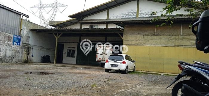 Disewakan Gudang di Kawasan Ramai Bojong Sari Luas 800m2 Disewakan Gudang di Kawasan Ramai Bojong Sari Luas 800m2