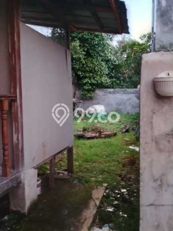 For Sale! Luxury House LT 450m2 Desain Modern di Taman Mini For Sale! Luxury House LT 450m2 Desain Modern di Taman Mini