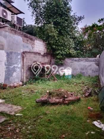 For Sale! Luxury House LT 450m2 Desain Modern di Taman Mini For Sale! Luxury House LT 450m2 Desain Modern di Taman Mini