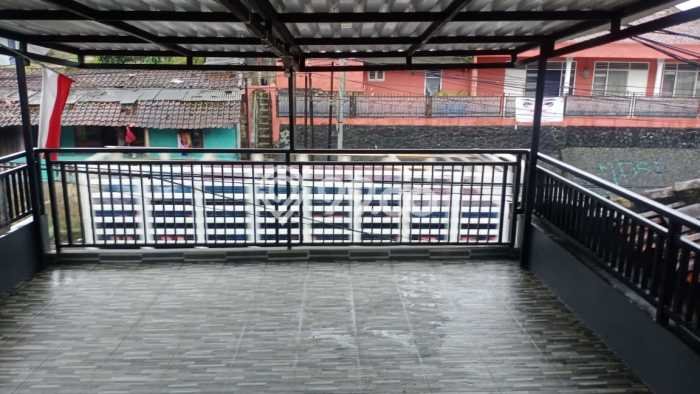 Hunian Cantik Minimalis Lb 200m2 di Bogor Barat, Bogor Hunian Cantik Minimalis Lb 200m2 di Bogor Barat, Bogor