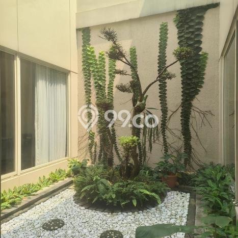 Hunian Mewah LB 193m2 Siap Pakai Desain Elegan di Gading Serpong, Tangerang Hunian Mewah LB 193m2 Siap Pakai Desain Elegan di Gading Serpong, Tangerang