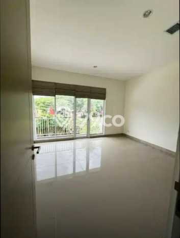 Rumah Mewah LB 120m2 Siap Pakai Desain Elegan di Gading Serpong, Tangerang Rumah Mewah LB 120m2 Siap Pakai Desain Elegan di Gading Serpong, Tangerang