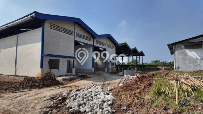 Unit Gudang Disewakan di Sangiang Jaya di Area Ramai & Strategis Unit Gudang Disewakan di Sangiang Jaya di Area Ramai & Strategis