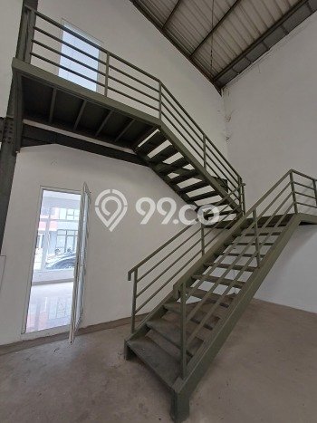 Unit Gudang Dijual di Tangerang Tangerang Luas Bangunan 480m2 Unit Gudang Dijual di Tangerang Tangerang Luas Bangunan 480m2