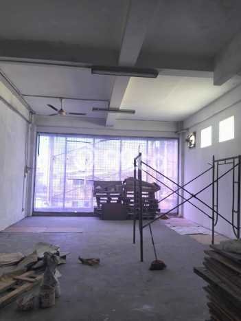 Disewakan Gudang di Kawasan Ramai BSD Luas 474m2 Disewakan Gudang di Kawasan Ramai BSD Luas 474m2