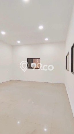 Disewakan Gudang komersial di Karawaci luas bangunan 600m2 Disewakan Gudang komersial di Karawaci luas bangunan 600m2