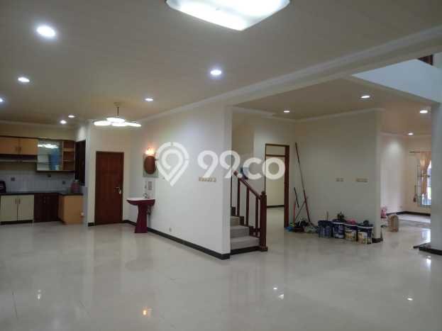 Rumah Elit Modern Tanpa Renovasi di Alam Sutera Tangerang Rumah Elit Modern Tanpa Renovasi di Alam Sutera Tangerang