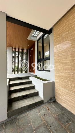 Hunian Mewah LB 289m2 Siap Pakai Desain Elegan di BSD The Icon, Tangerang Hunian Mewah LB 289m2 Siap Pakai Desain Elegan di BSD The Icon, Tangerang