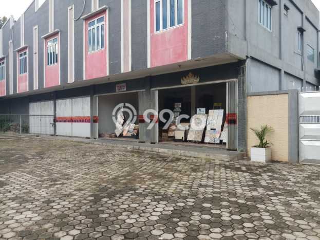 Lokasi Strategis! Dijual Gudang Bisnis di Tanjung Karang Barat, Bandar Lampung Kondisi Baik Lokasi Strategis! Dijual Gudang Bisnis di Tanjung Karang Barat, Bandar Lampung Kondisi Baik