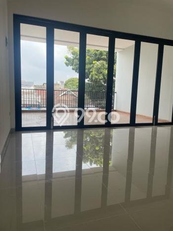 Ruko Bagus Dijual LB 200m2 Lokasi Strategis Tangerang Area Cocok untuk Bisnis Ruko Bagus Dijual LB 200m2 Lokasi Strategis Tangerang Area Cocok untuk Bisnis