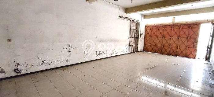 Area Strategis! Disewakan Ruko Lokasi Grogol, Solo Cocok untuk Bisnis Area Strategis! Disewakan Ruko Lokasi Grogol, Solo Cocok untuk Bisnis