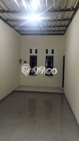 Jual Rumah Strategis Bagus Punya 3 KT di Banyuanyar Solo SHM Jual Rumah Strategis Bagus Punya 3 KT di Banyuanyar Solo SHM