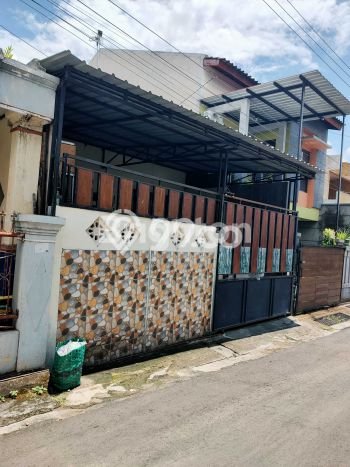 For Sale Rumah 2 Kamar Lokasi Ideal Nyaman dan Strategis di mojosongo For Sale Rumah 2 Kamar Lokasi Ideal Nyaman dan Strategis di mojosongo