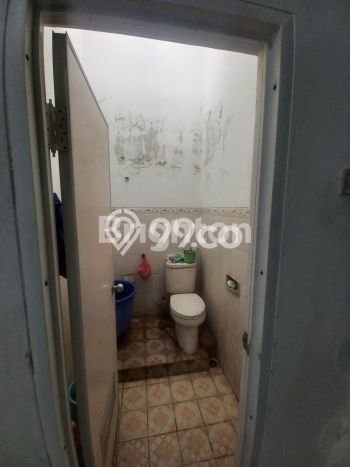 For Sale Rumah 4 Kamar Lokasi Ideal Nyaman dan Strategis di Gentan For Sale Rumah 4 Kamar Lokasi Ideal Nyaman dan Strategis di Gentan