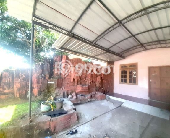 Rumah Modern Cantik 5 Kamar Siap Huni di Karanganyar Rumah Modern Cantik 5 Kamar Siap Huni di Karanganyar