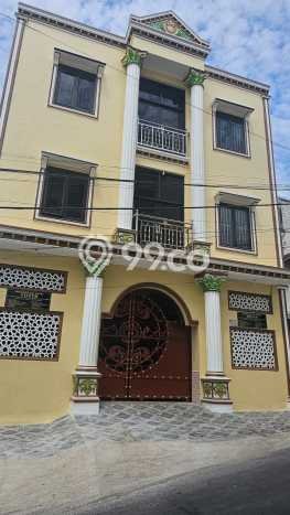 Peluang Investasi! Rumah Kost Dijual di Jebres, Solo, 70 KT, 70 KM, Luas 1200m2 Peluang Investasi! Rumah Kost Dijual di Jebres, Solo, 70 KT, 70 KM, Luas 1200m2