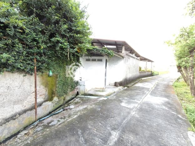 Untuk Dijual Gudang di Kebakkramat Karanganyar LT 41166m2 / LB 1000m2 Untuk Dijual Gudang di Kebakkramat Karanganyar LT 41166m2 / LB 1000m2
