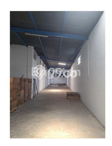 PRIME LOCATION! Gudang di Karanganyar, Luas 2500m2m², Kawasan Komersial, Lokasi Strategis PRIME LOCATION! Gudang di Karanganyar, Luas 2500m2m², Kawasan Komersial, Lokasi Strategis