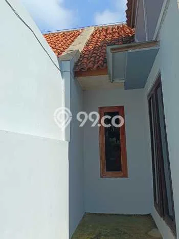For Sale Rumah 2 Kamar Lokasi Strategis Nyaman dan Strategis di Pasar Kliwon For Sale Rumah 2 Kamar Lokasi Strategis Nyaman dan Strategis di Pasar Kliwon