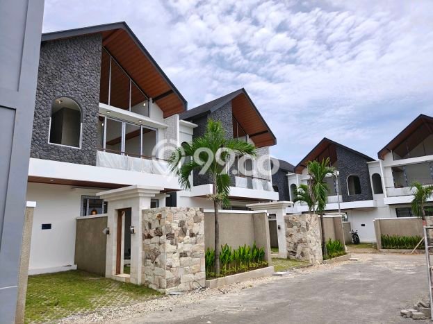 For Sale! Luxury House LT 140m2 Desain Modern di Jimbaran For Sale! Luxury House LT 140m2 Desain Modern di Jimbaran