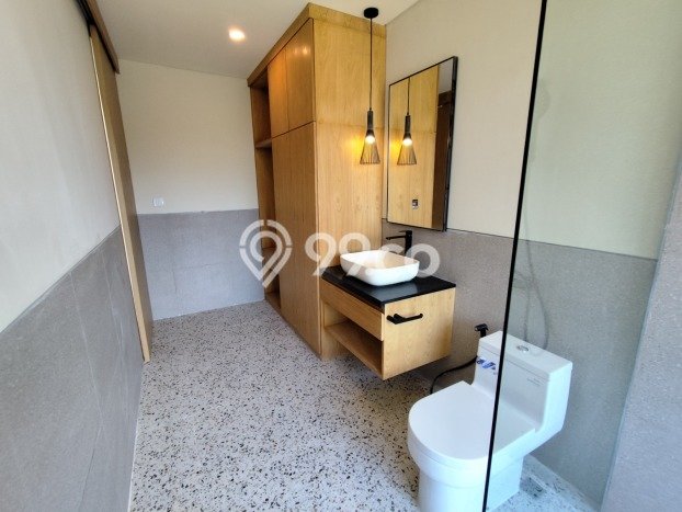 Vila Strategis Kawasan , Ukuran 218m2m², Lokasi Premium dengan jalan bagus Vila Strategis Kawasan , Ukuran 218m2m², Lokasi Premium dengan jalan bagus