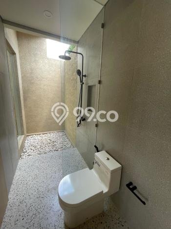 Vila Strategis Kawasan , Ukuran 218m2m², Lokasi Premium dengan jalan bagus Vila Strategis Kawasan , Ukuran 218m2m², Lokasi Premium dengan jalan bagus