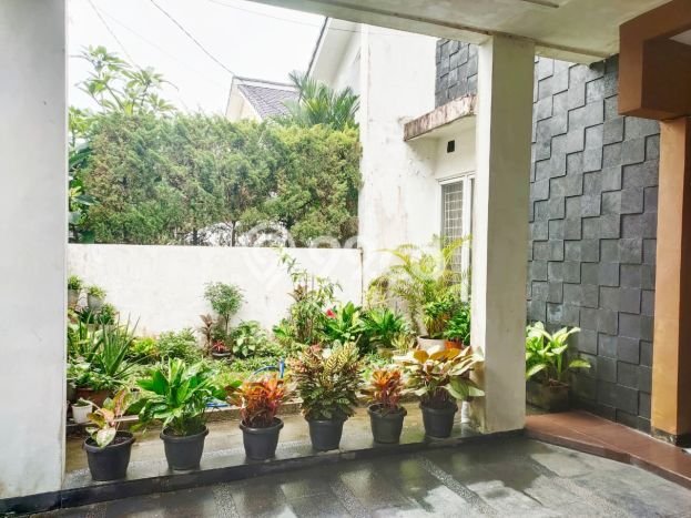 Rumah Modern Cantik 4 Kamar Bisa Langsung Pindah di Serpong Utara Rumah Modern Cantik 4 Kamar Bisa Langsung Pindah di Serpong Utara