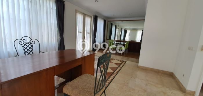 Rumah Luxury Modern Siap Huni di Lippo Karawaci Tangerang Rumah Luxury Modern Siap Huni di Lippo Karawaci Tangerang