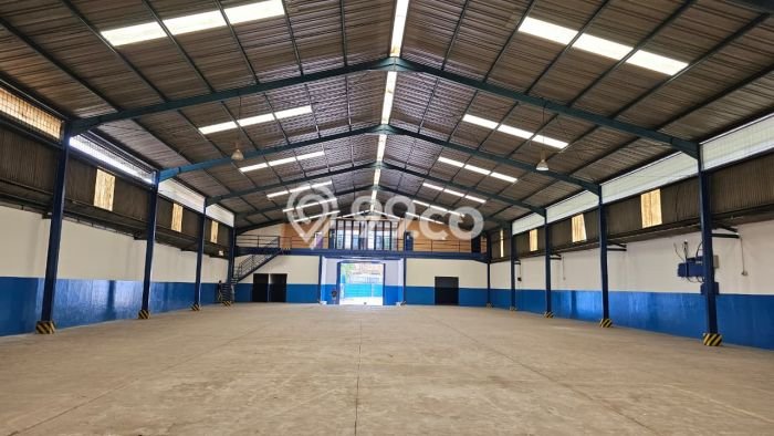 Gudang Ready Kawasan , Luas 1700m2m², Lokasi Bisnis, Jalan Mudah Gudang Ready Kawasan , Luas 1700m2m², Lokasi Bisnis, Jalan Mudah