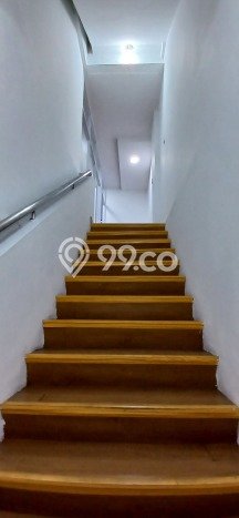 Unit Ruko Dijual di Jakarta Utara LT 67m2 & LB 250m2 Unit Ruko Dijual di Jakarta Utara LT 67m2 & LB 250m2