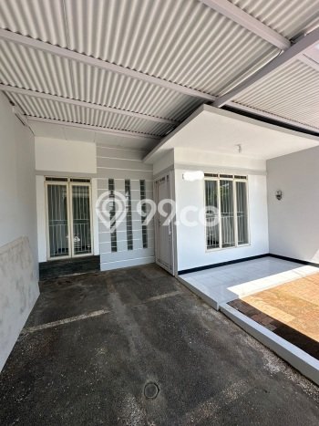 Rumah Luas Asri 3 KT Siap Huni di Taman Kopo Indah Bandung Rumah Luas Asri 3 KT Siap Huni di Taman Kopo Indah Bandung