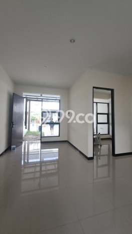 Rumah Modern 4 KT di Taman Kopo Indah Bandung Unfurnished Rumah Modern 4 KT di Taman Kopo Indah Bandung Unfurnished