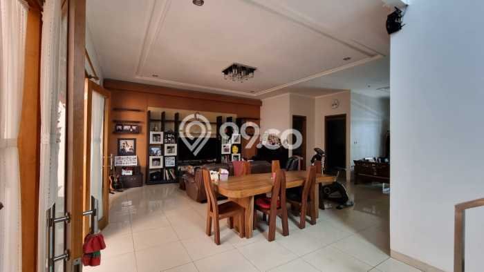 Hunian Mewah LB 285m2 Siap Huni Desain Elegan di Taman Kopo Indah, Bandung Hunian Mewah LB 285m2 Siap Huni Desain Elegan di Taman Kopo Indah, Bandung