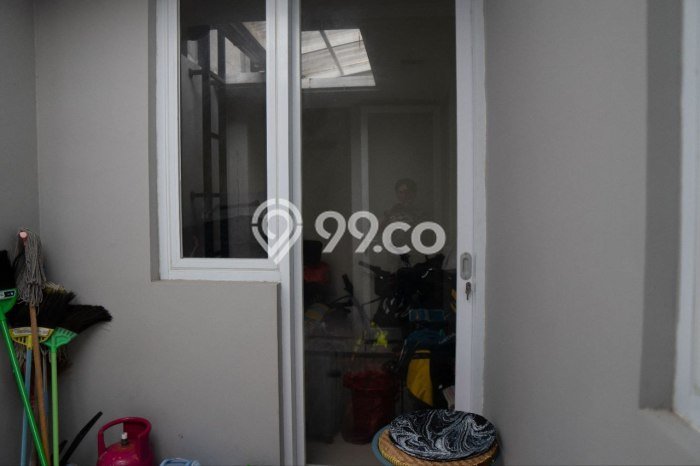 Hunian Elit LB 180m2 Siap Huni Desain Elegan di Purwomartani , Sleman Hunian Elit LB 180m2 Siap Huni Desain Elegan di Purwomartani , Sleman