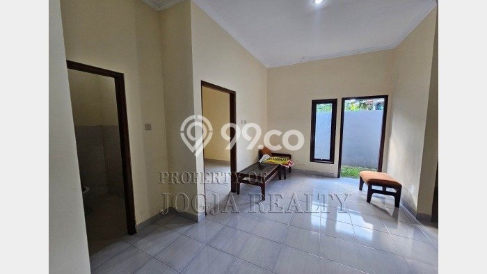 Rumah Modern Cantik 2 Kamar Bisa Langsung Pindah di Umbulharjo Rumah Modern Cantik 2 Kamar Bisa Langsung Pindah di Umbulharjo