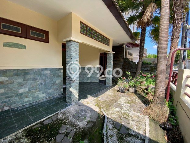 Jual Rumah Strategis Bagus Punya 4 KT di Kasihan Bantul SHM Jual Rumah Strategis Bagus Punya 4 KT di Kasihan Bantul SHM