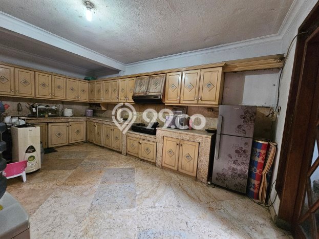 Hunian Mewah Siap Huni LT 435m2 di Gondokusuman, Yogyakarta Hunian Mewah Siap Huni LT 435m2 di Gondokusuman, Yogyakarta