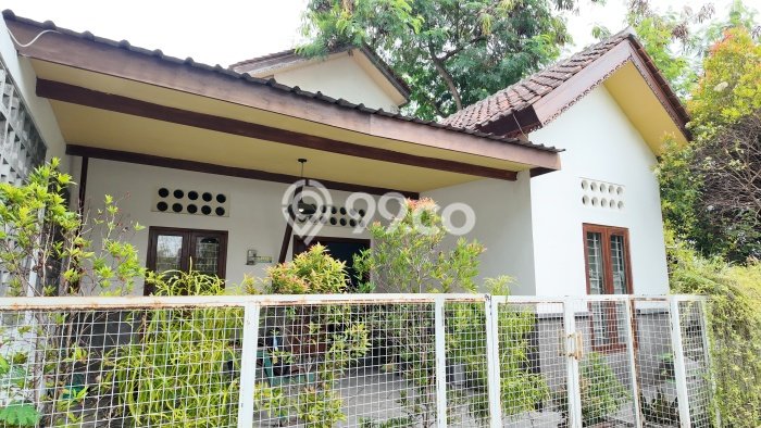 Rumah Modern Cantik 3 KT Siap Huni di Sewon Rumah Modern Cantik 3 KT Siap Huni di Sewon