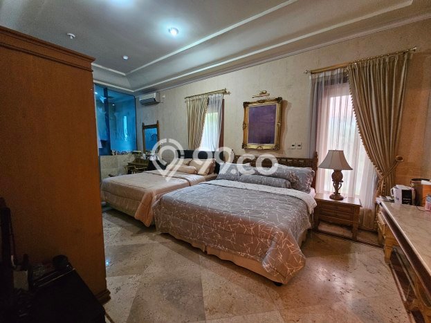Hunian Mewah Siap Huni LT 435m2 di Gondokusuman, Yogyakarta Hunian Mewah Siap Huni LT 435m2 di Gondokusuman, Yogyakarta