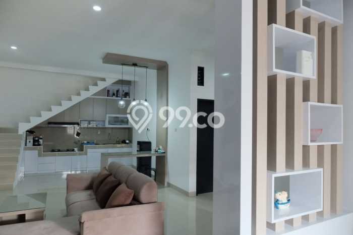 Ready to Use! Luxury House LT 112m2 Desain Modern di Kopo Ready to Use! Luxury House LT 112m2 Desain Modern di Kopo