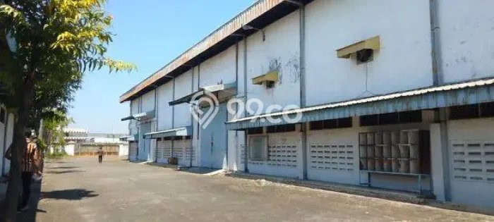 Gudang Kawasan Komersial di Waru, Luas 18000m2m², Disewakan, Siap Pakai Gudang Kawasan Komersial di Waru, Luas 18000m2m², Disewakan, Siap Pakai