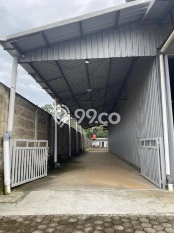 Disewakan Gudang komersial di Jepara luas bangunan 2800m2 Disewakan Gudang komersial di Jepara luas bangunan 2800m2