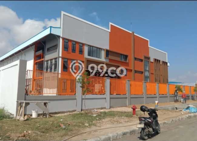 Gudang Area Bisnis Kawasan Brangsong, Luas 4370m², Pusat Niaga Gudang Area Bisnis Kawasan Brangsong, Luas 4370m², Pusat Niaga