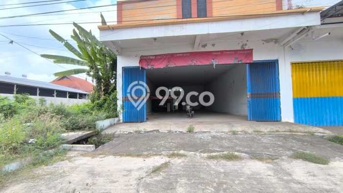 Disewakan Gudang Kawasan Tanggul, Luas 315m2m², Area Komersial Disewakan Gudang Kawasan Tanggul, Luas 315m2m², Area Komersial
