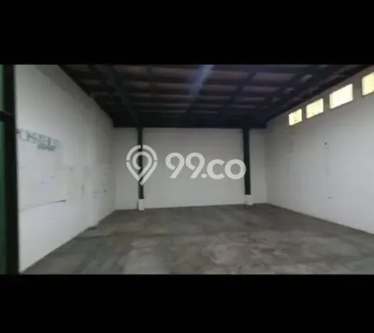 Gudang disewakan lokasi strategis Blimbing Malang 950m2 Gudang disewakan lokasi strategis Blimbing Malang 950m2